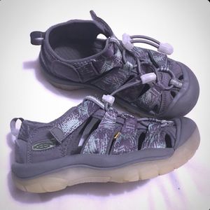 Keen unisex waterproof sandals